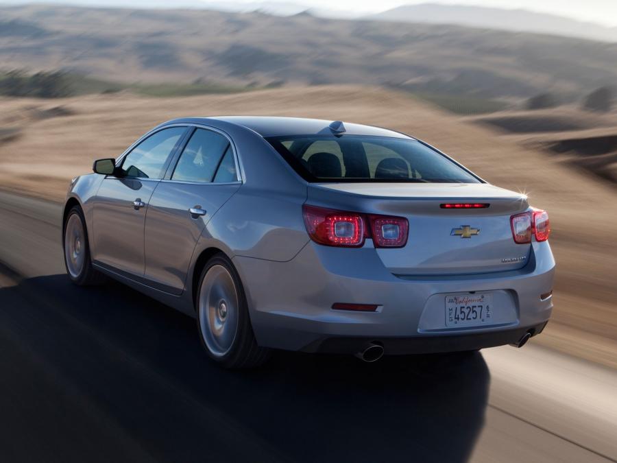  Chevrolet Malibu LTZ 2011 года  (фото 14 из 16)